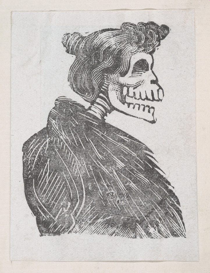 Profil ženské kostry v kožešinové vestě, z letáku nazvaného ‚La Calavera de Cupido‘, vydaného Antoniem Vanegasem Arroyem, José Guadalupe Posada