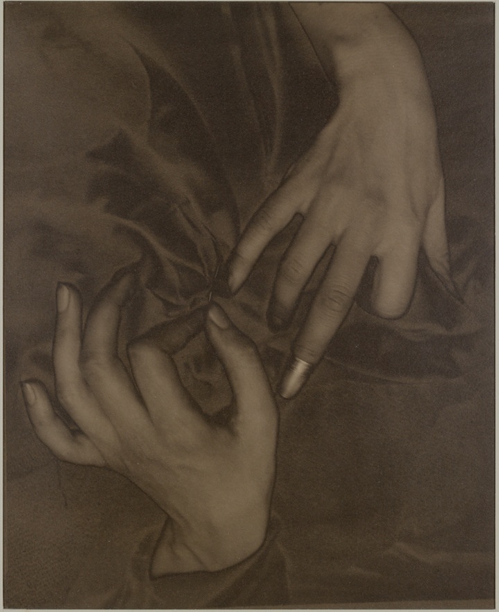 Georgia O'Keeffe – Ruce a náprstek, Alfred Stieglitz
